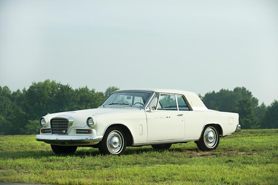  Studebaker Gran Turismo Hawk 1963 года  (фото 1 из 21)